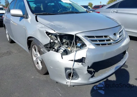 2013 Toyota Corolla Le z USA, uszkodzony, nr VIN 5YFBU4EE3DP219670